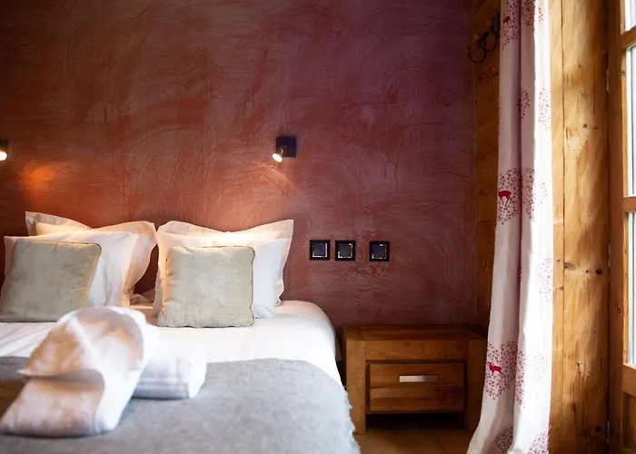 Le Bucher D'albert Шале Ла-Плань